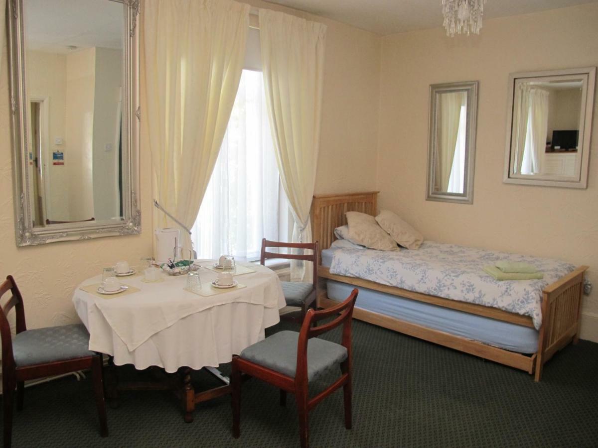 St Martins Guest House Dover Esterno foto